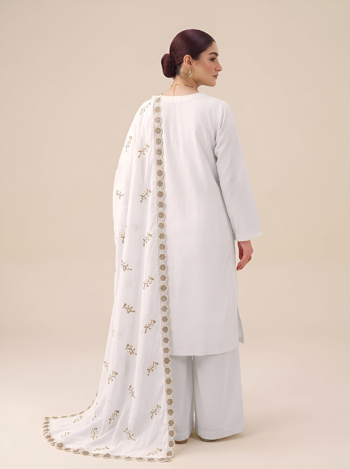 EMBROIDERED 3PC PREMIUM DHANAK DRESS WITH APPLIC DAMAN